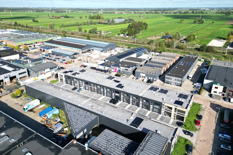 BedrijfsruimteaanLelystraat 70 b<br/> inSliedrecht BedrijfsruimteaanLelystraat 70 b<br/> inSliedrecht