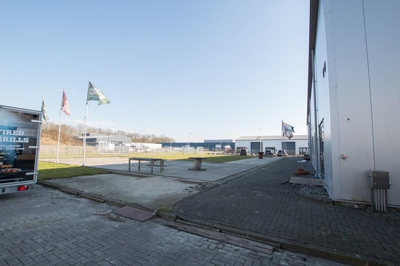 BedrijfsruimteaanPolenweg 24<br/> inTerneuzen BedrijfsruimteaanPolenweg 24<br/> inTerneuzen
