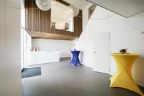 Bekijk foto 2 van eenheid 1 aan de Koperweg 19 in Alphen aan den Rijn