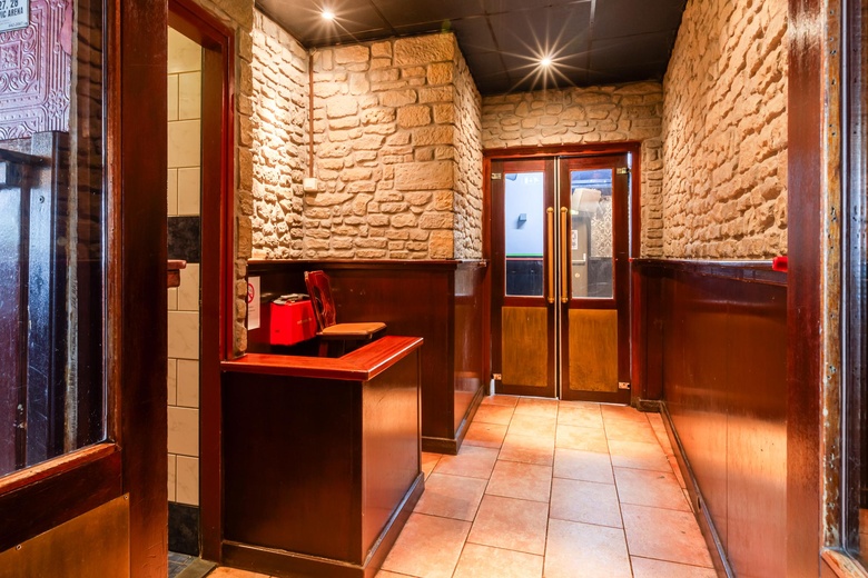 WinkelruimteaanZeugstraat 5<br/> inGouda WinkelruimteaanZeugstraat 5<br/> inGouda
