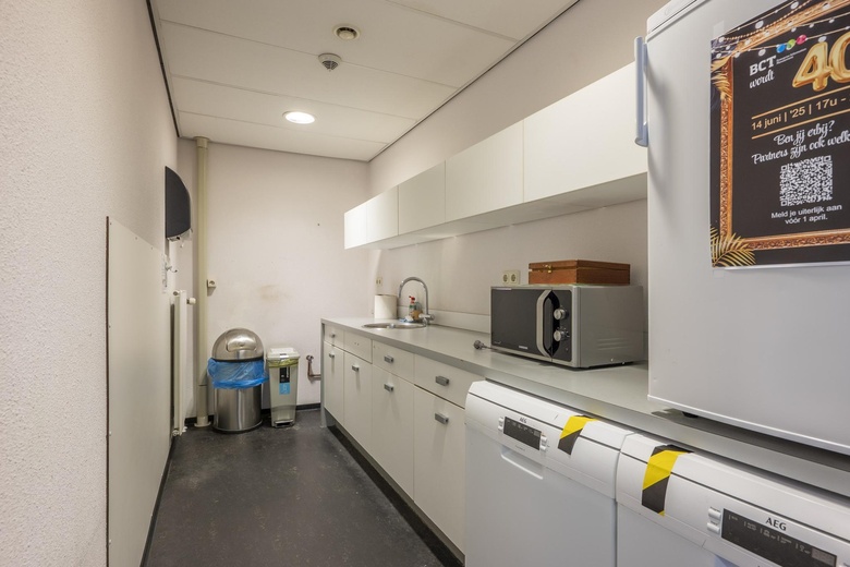 KantoorruimteaanHub Dassenplein 3<br/> inSittard KantoorruimteaanHub Dassenplein 3<br/> inSittard