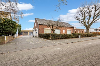 Bekijk foto 2 van Parklaan 79