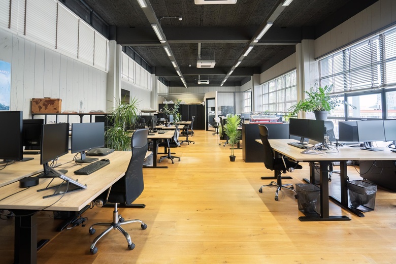 KantoorruimteaanSchiedamsedijk 128<br/> inVlaardingen KantoorruimteaanSchiedamsedijk 128<br/> inVlaardingen