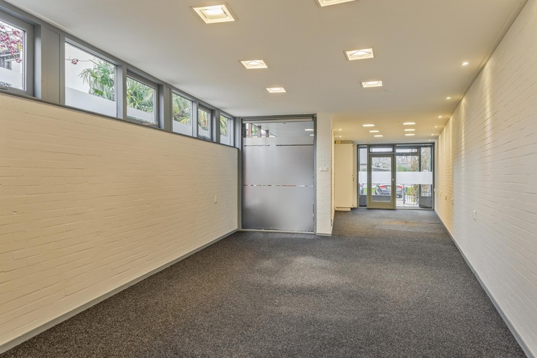 KantoorruimteaanOude Doesburgseweg 93<br/> inZevenaar KantoorruimteaanOude Doesburgseweg 93<br/> inZevenaar