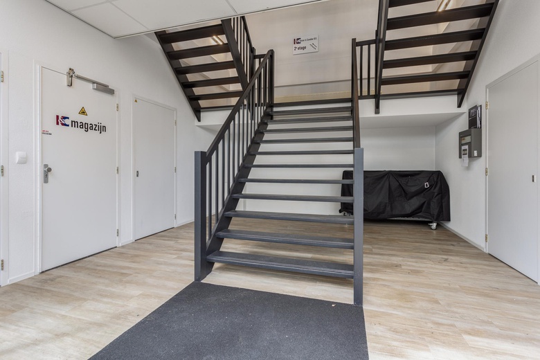 KantoorruimteaanSchillingweg 1<br/> inNieuw-Vennep KantoorruimteaanSchillingweg 1<br/> inNieuw-Vennep