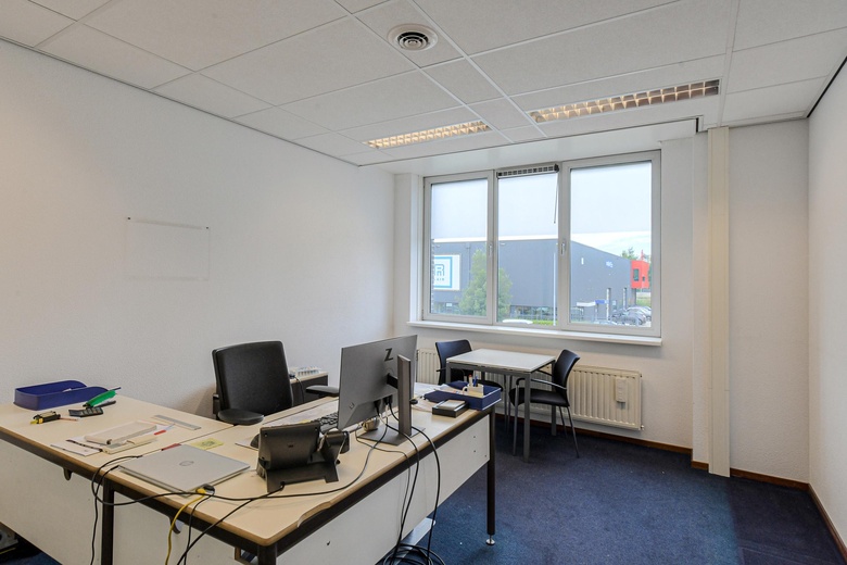 BedrijfsruimteaanVan de Reijtstraat 102<br/> inBreda BedrijfsruimteaanVan de Reijtstraat 102<br/> inBreda