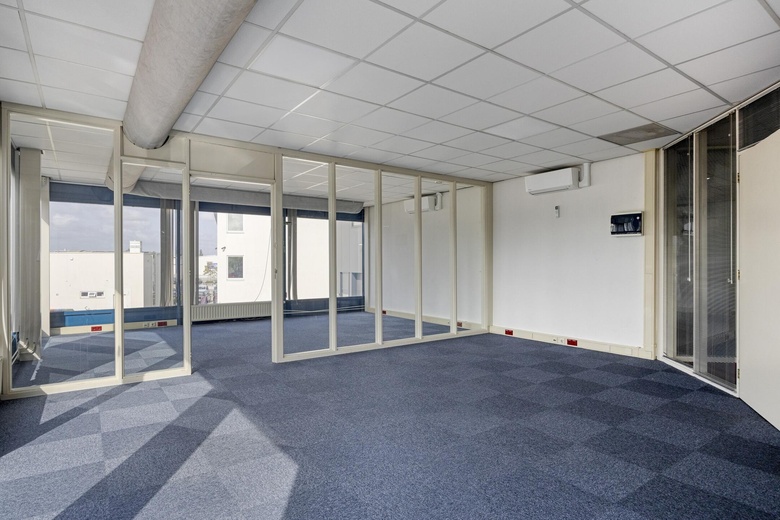 KantoorruimteaanAfrikalaan 12 A<br/> inDen Bosch KantoorruimteaanAfrikalaan 12 A<br/> inDen Bosch