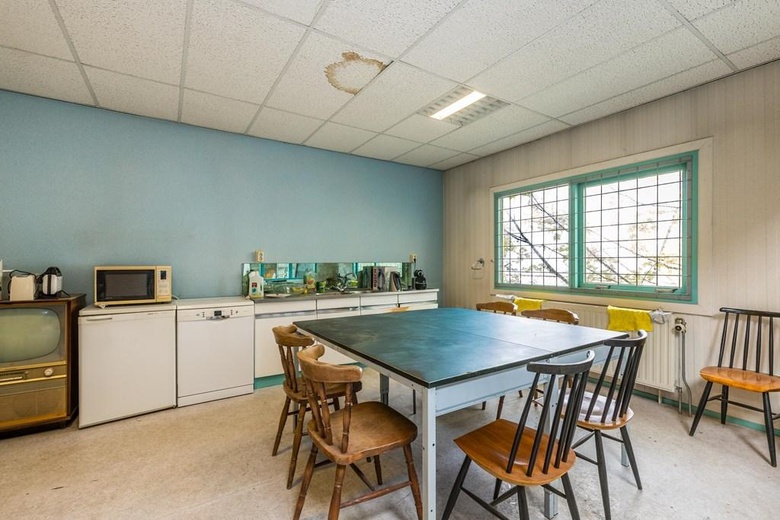 BedrijfsruimteaanHeulweg 1<br/> inPijnacker BedrijfsruimteaanHeulweg 1<br/> inPijnacker