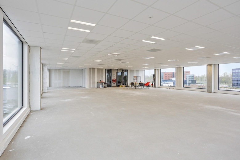 KantoorruimteaanHambakenwetering 8 P<br/> inDen Bosch KantoorruimteaanHambakenwetering 8 P<br/> inDen Bosch