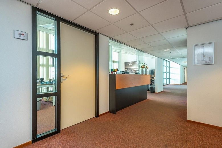 KantoorruimteaanMilaanstraat 70 110<br/> inSittard KantoorruimteaanMilaanstraat 70 110<br/> inSittard