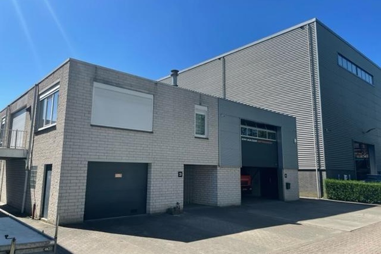 Bekijk foto 1 van Essenweg 3