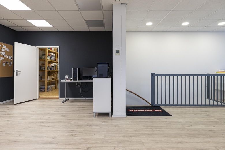 BedrijfsruimteaanCoenecoop 3 B 5<br/> inWaddinxveen