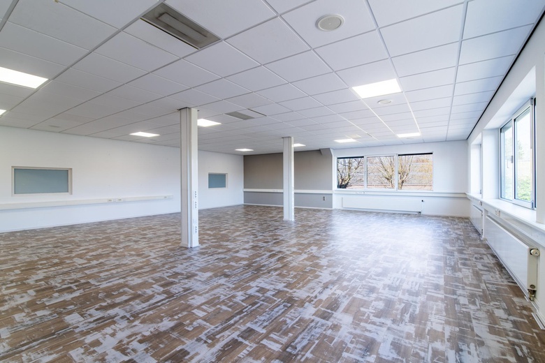 KantoorruimteaanOud-Eemnesserweg 5 H<br/> inBaarn