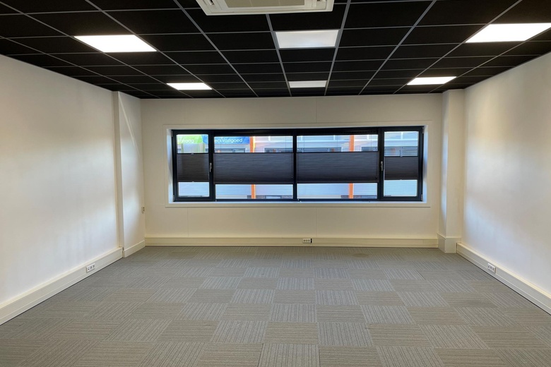 BedrijfsruimteaanJ. Keplerweg 8 S<br/> inAlphen aan den Rijn