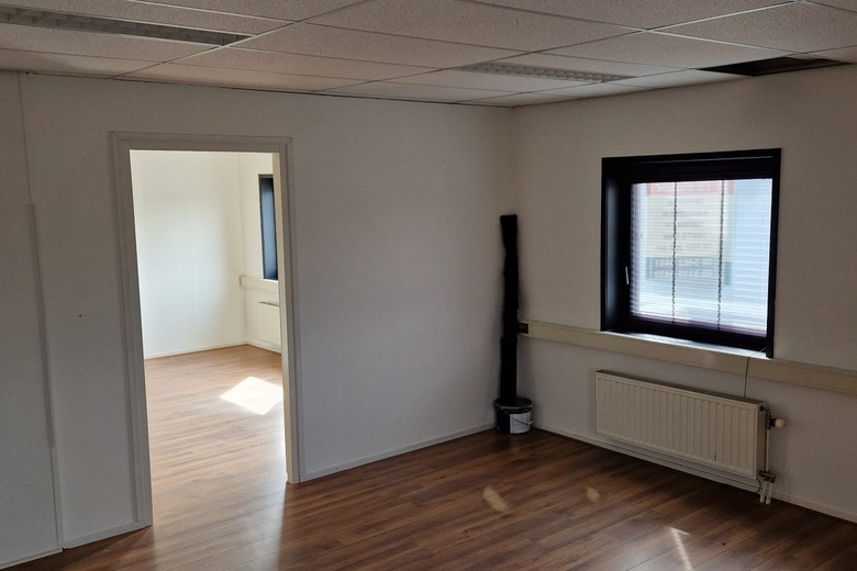 KantoorruimteaanMaatschapslaan 39<br/> inAlphen aan den Rijn KantoorruimteaanMaatschapslaan 39<br/> inAlphen aan den Rijn
