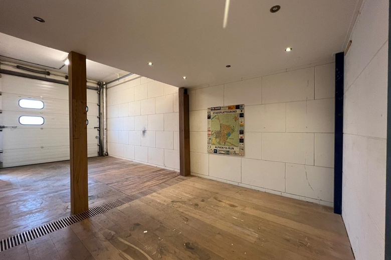 BedrijfsruimteaanA. van Leeuwenhoekweg 36 B 1<br/> inAlphen aan den Rijn