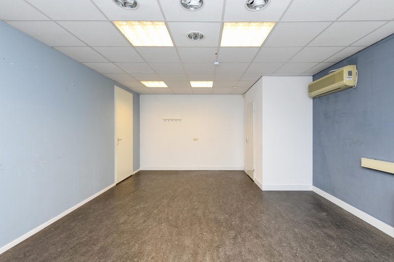 BedrijfsruimteaanApolloweg 220<br/> inLelystad