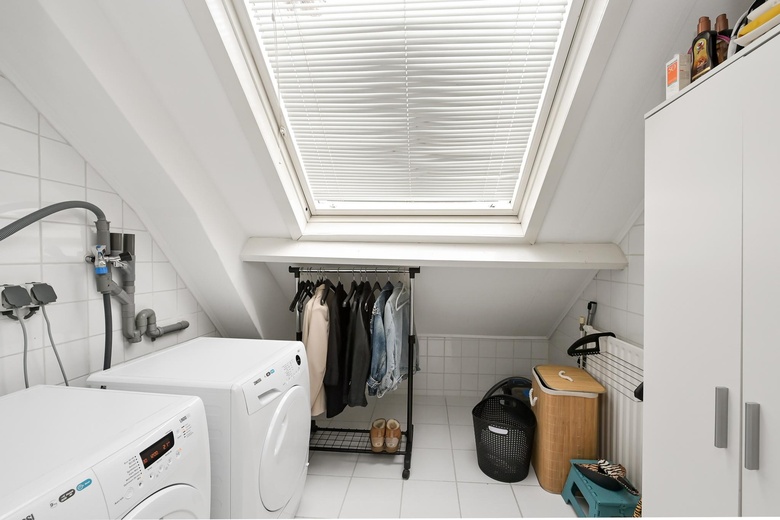 BedrijfsruimteaanWarmoesstraat 37<br/> inWormerveer BedrijfsruimteaanWarmoesstraat 37<br/> inWormerveer