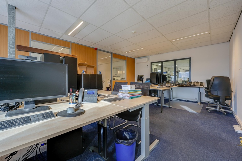 BedrijfsruimteaanAntennestraat 64 - 66<br/> inAlmere