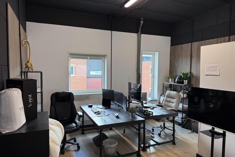 BedrijfsruimteaanRiga 6 e<br/> inBarendrecht