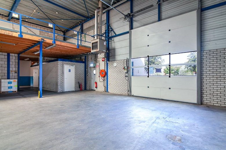 BedrijfsruimteaanBroeikweg 13<br/> inSchoonhoven