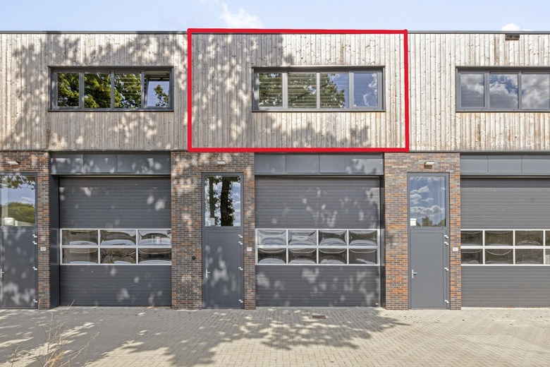 BedrijfsruimteaanAmersfoortsestraat 76 13<br/> inSoesterberg