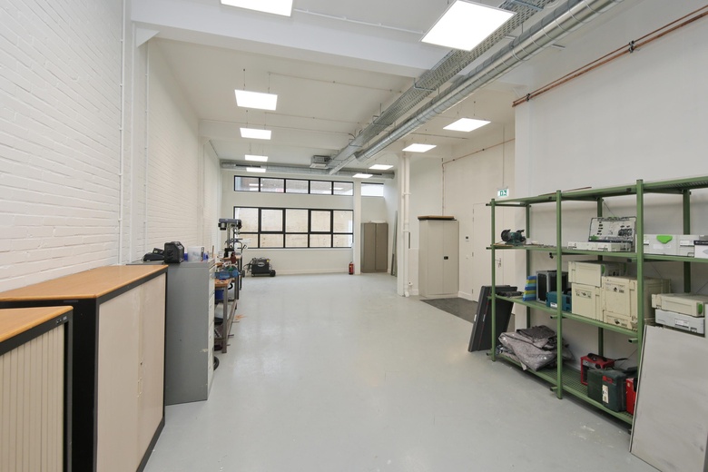 BedrijfsruimteaanLangsom 20<br/> inAmsterdam