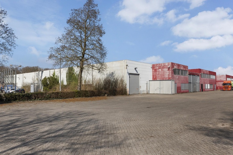 BedrijfsruimteaanVlijtseweg 72 - 98<br/> inApeldoorn BedrijfsruimteaanVlijtseweg 72 - 98<br/> inApeldoorn