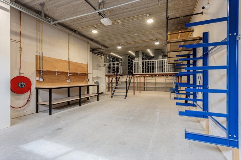 BedrijfsruimteaanBoeingavenue 305 F<br/> inSchiphol-Rijk