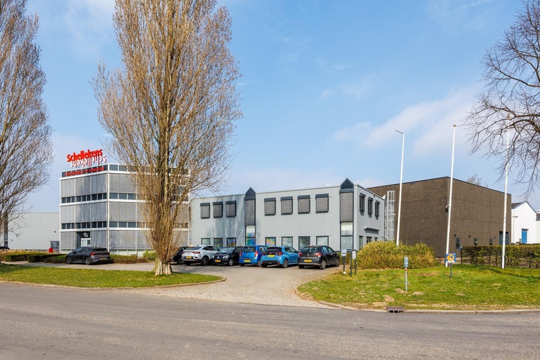 BedrijfsruimteaanPlatinawerf 10<br/> inBeuningen BedrijfsruimteaanPlatinawerf 10<br/> inBeuningen