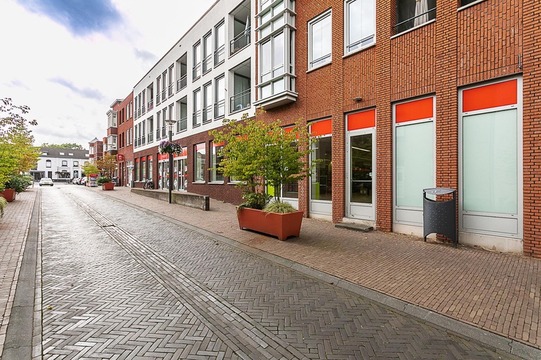 WinkelruimteaanMarktstraat 1<br/> inSimpelveld WinkelruimteaanMarktstraat 1<br/> inSimpelveld