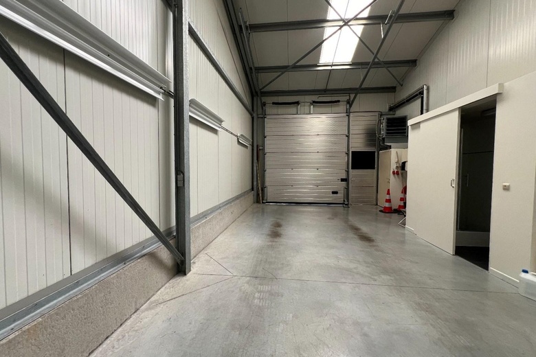 BedrijfsruimteaanTransportweg 13 011<br/> inOostburg