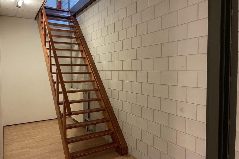 BedrijfsruimteaanTiendweg 37 c<br/> inKrimpen aan de Lek