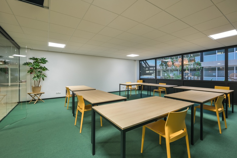 KantoorruimteaanHavenweg 24units<br/> inVianen