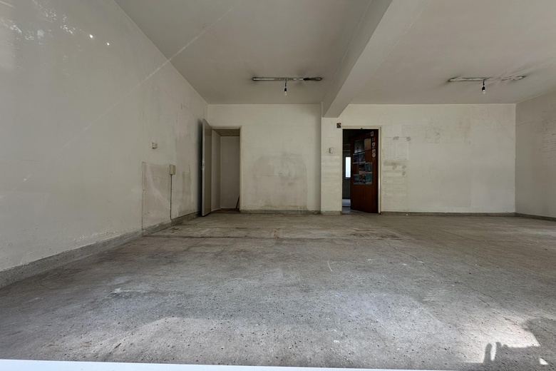 BedrijfsruimteaanHaydnstraat 22 A<br/> inAmersfoort BedrijfsruimteaanHaydnstraat 22 A<br/> inAmersfoort