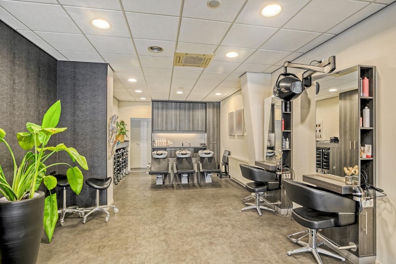 WinkelruimteaanPassage 19<br/> inZwijndrecht WinkelruimteaanPassage 19<br/> inZwijndrecht