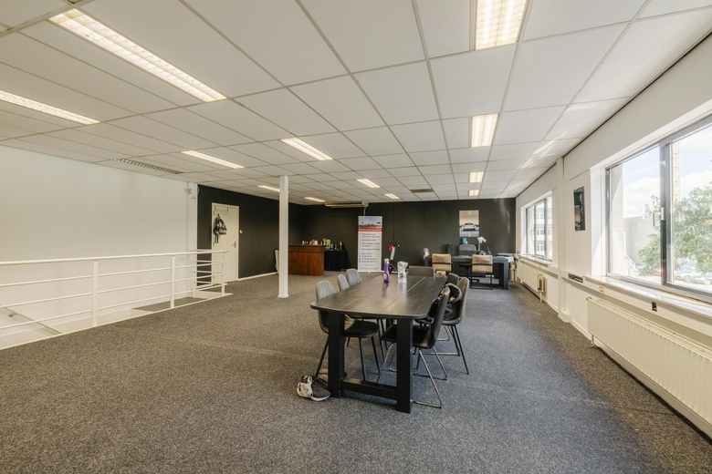 BedrijfsruimteaanLemelerbergweg 60<br/> inAmsterdam