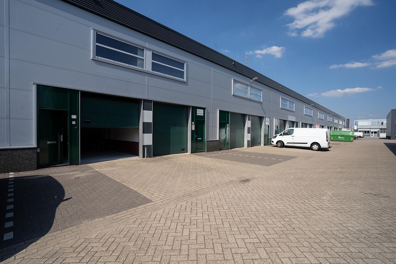 BedrijfsruimteaanCoriet van Alphen-Roosstraat 33<br/> inRotterdam