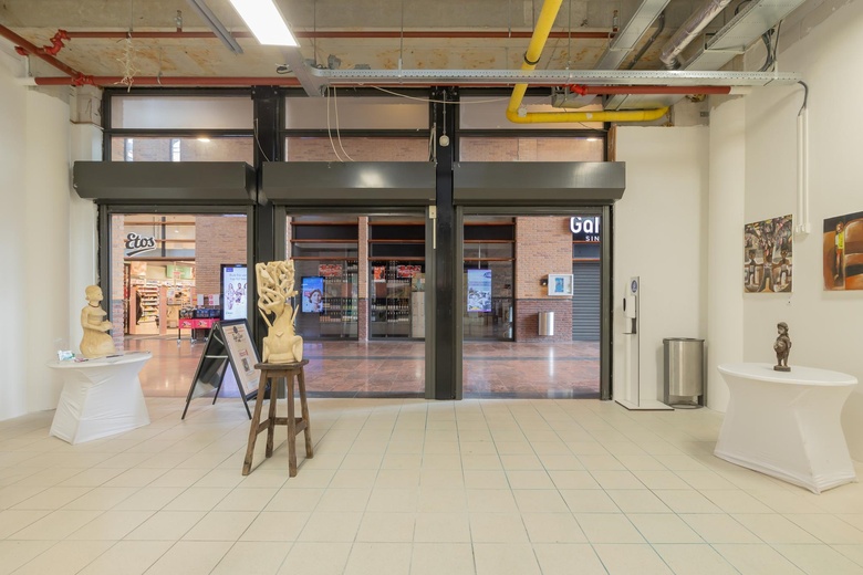 WinkelruimteaanLange Voort 2 I<br/> inOegstgeest