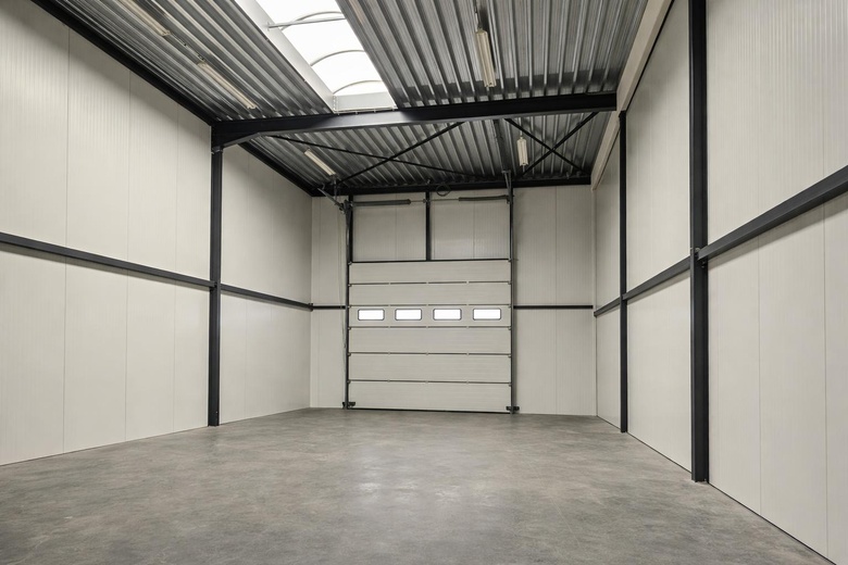 BedrijfsruimteaanKoningsspil 1 a<br/> inHalsteren