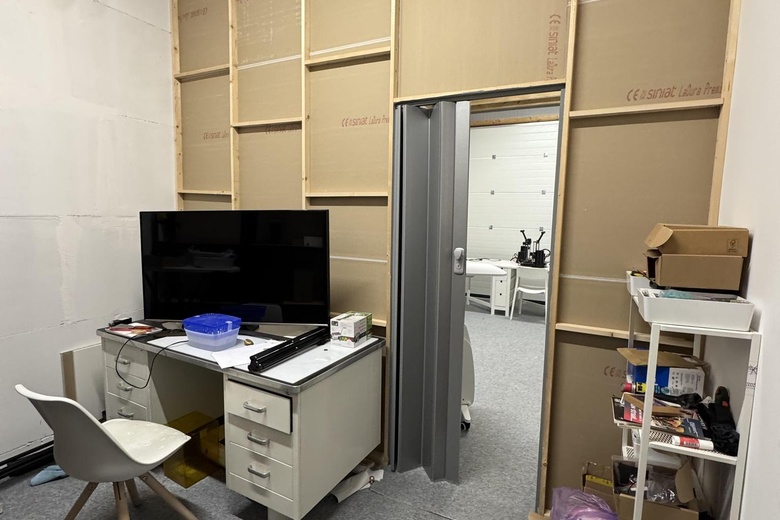 BedrijfsruimteaanZandzuigerstraat 108<br/> inAlmere BedrijfsruimteaanZandzuigerstraat 108<br/> inAlmere