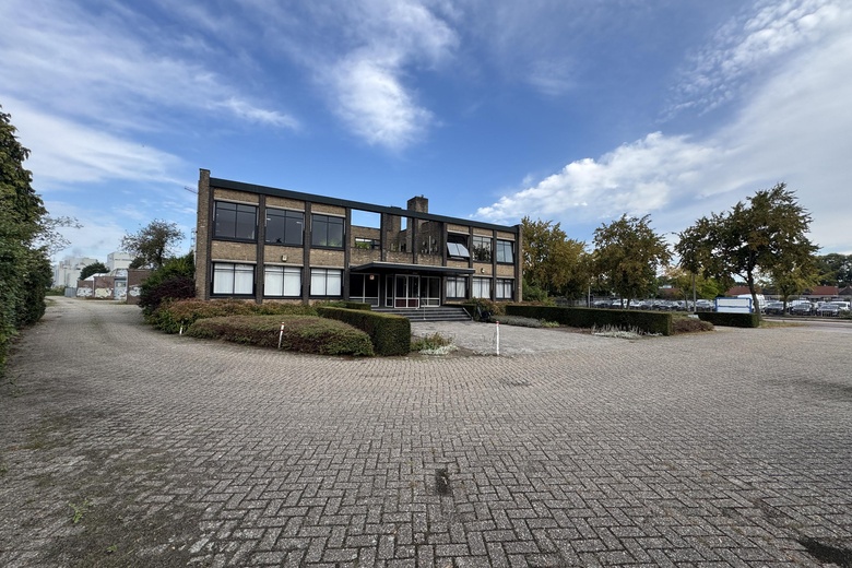 BedrijfsruimteaanRieteweg 15<br/> inZwolle