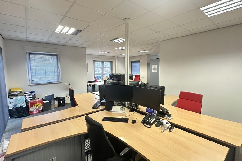 Kantoorruimteaanvan Heemstraweg-west 2<br/> inZaltbommel