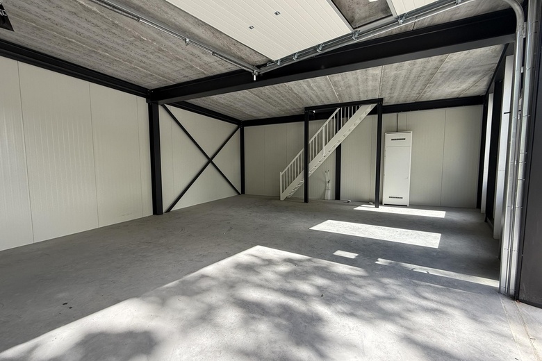 BedrijfsruimteaanAntonie van Leeuwenhoekstraat 1 A 12<br/> inOud-Beijerland