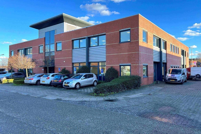 Bekijk foto 1 van Breguetlaan 16