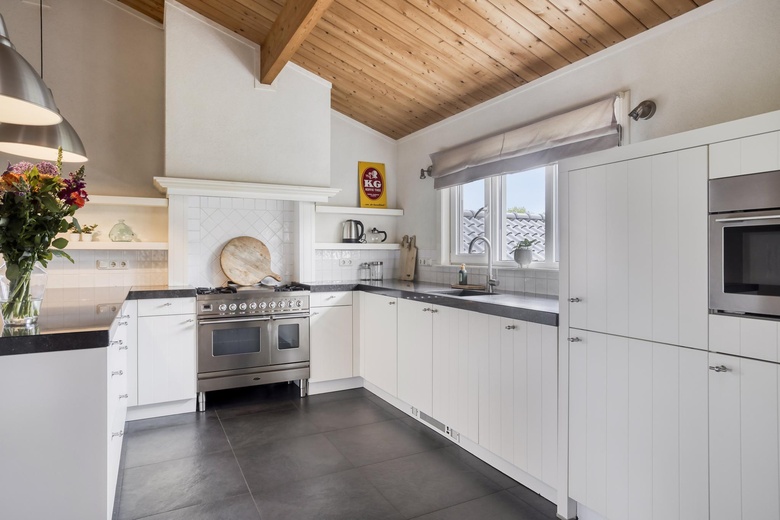 BedrijfsruimteaanUiterwaardenstraat 32<br/> inElburg