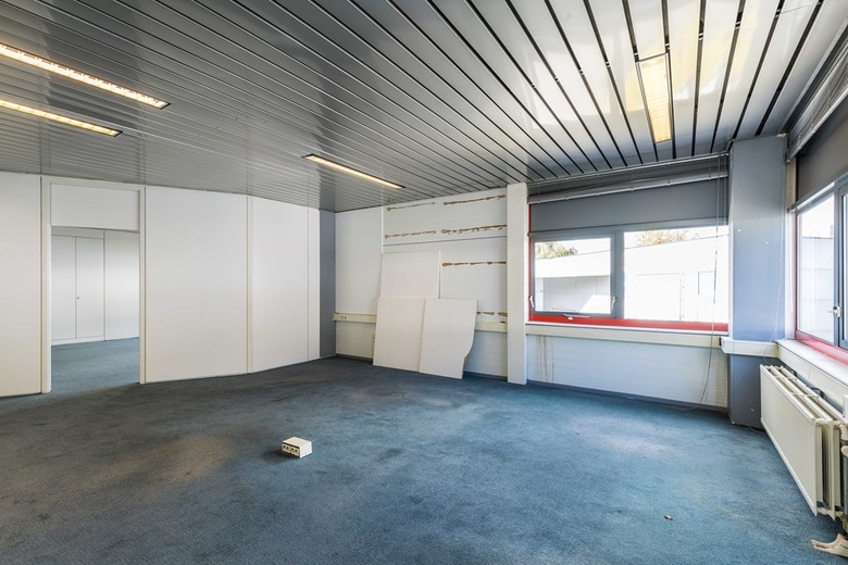 KantoorruimteaanInnsbruckweg 90<br/> inRotterdam KantoorruimteaanInnsbruckweg 90<br/> inRotterdam
