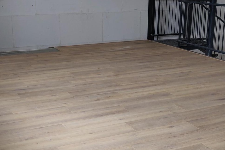 BedrijfsruimteaanNering Bogelweg 25<br/> inDeventer BedrijfsruimteaanNering Bogelweg 25<br/> inDeventer