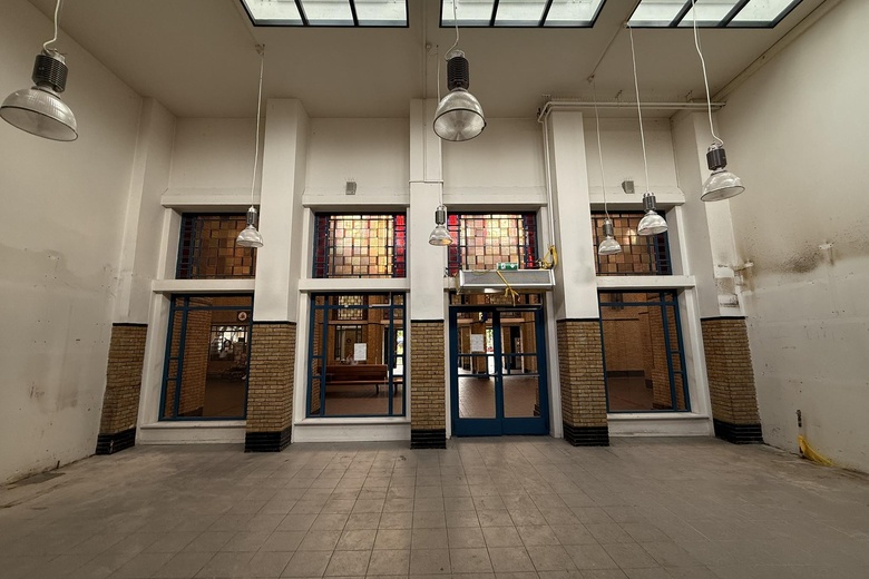 WinkelruimteaanStationsweg 3 P<br/> inBussum