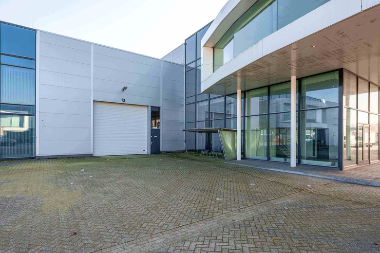 BedrijfsruimteaanVossenbeemd 111<br/> inHelmond